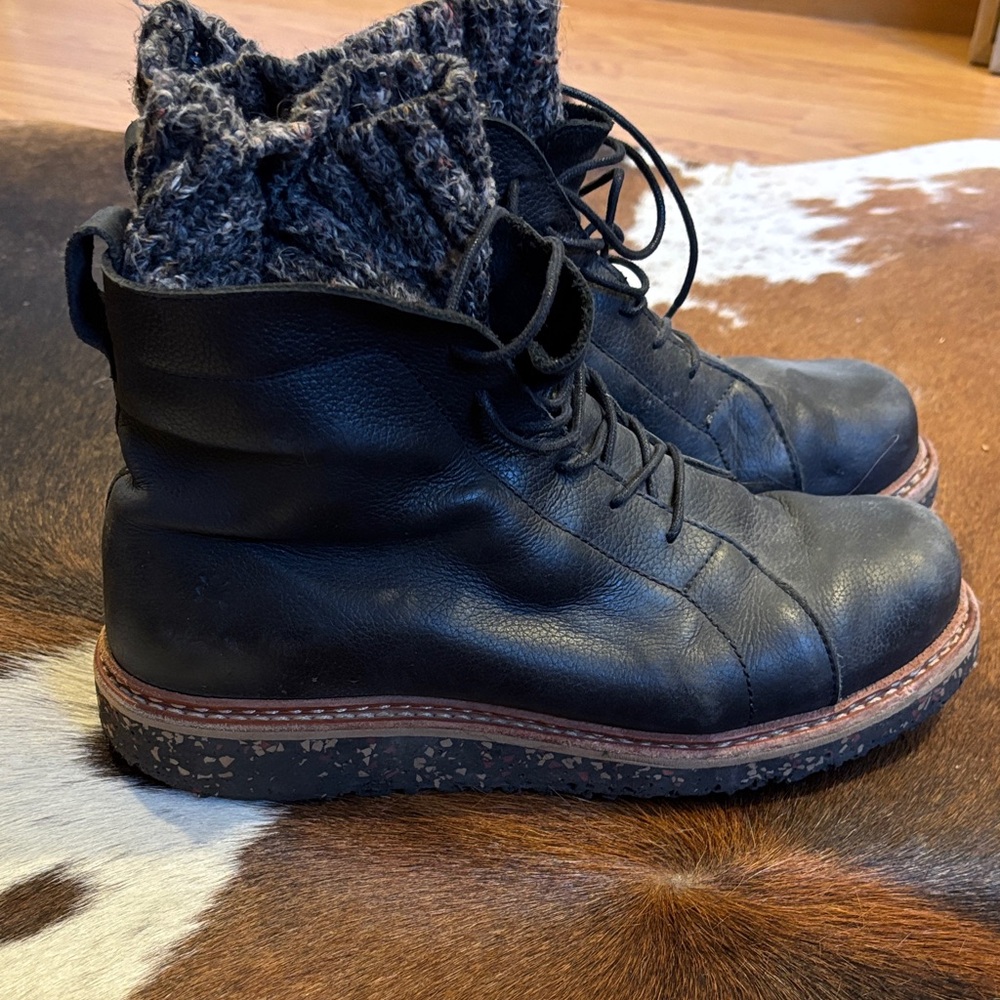 Black Leather Naturalista womens lace up boots with built in sock top